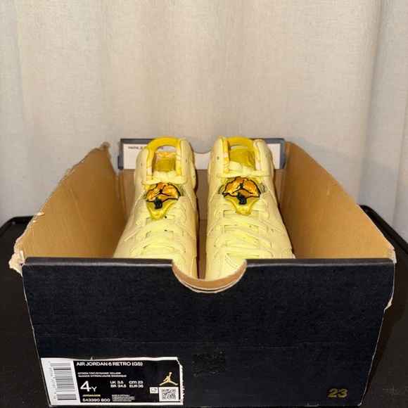 Jordan 6 Retro Dynamic Yellow Floral (GS) 4Y nwt - Picture 8 of 10